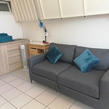 Ground Floor Studio With Access To Beach And Pool Le Barcarès Habitación foto